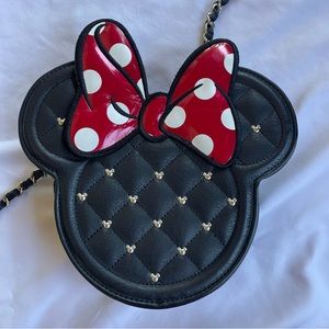 Loungefly mini mouse crossbody.